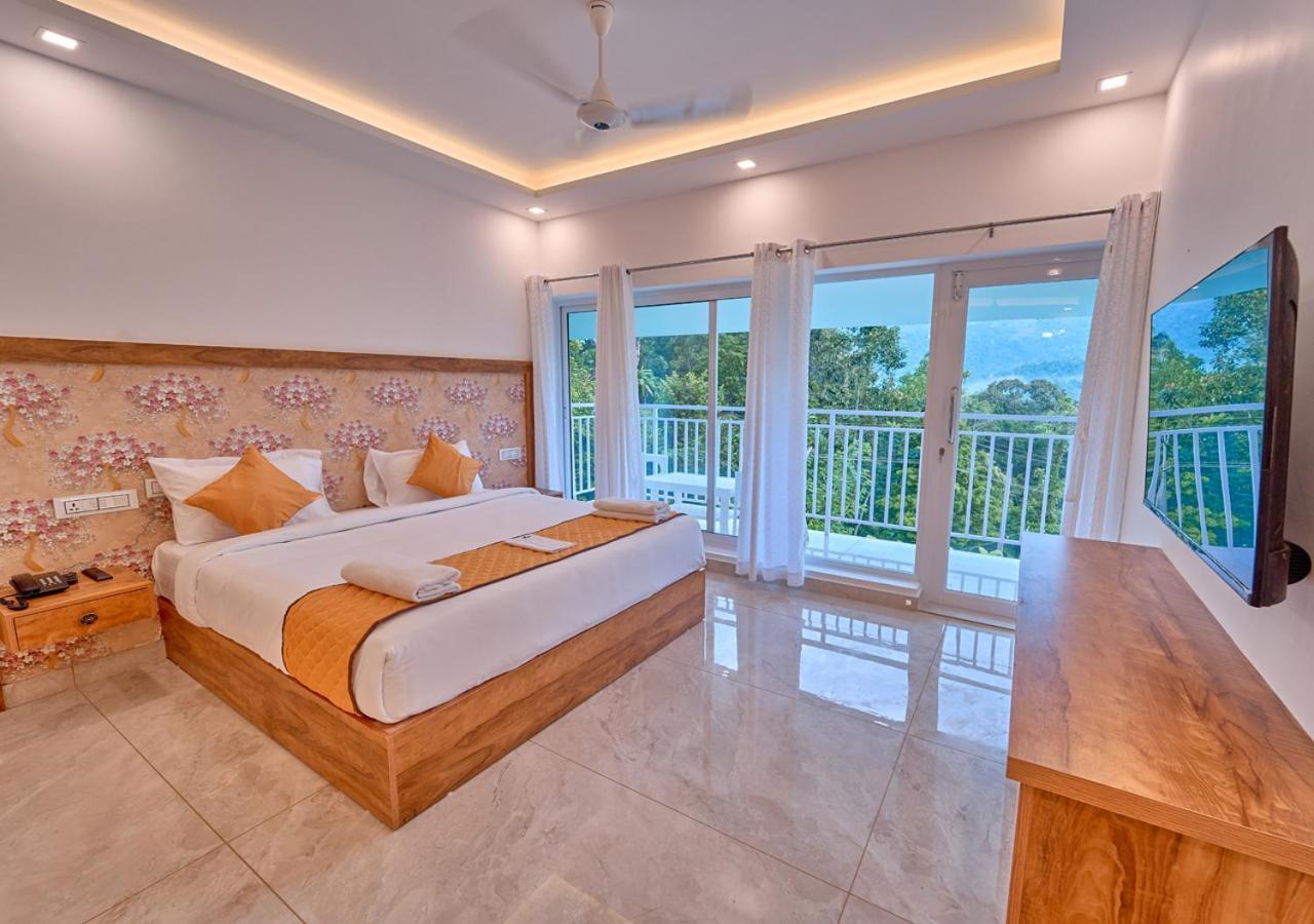 Ice Mist Pool Resort Munnar By Voye Homes Exteriér fotografie